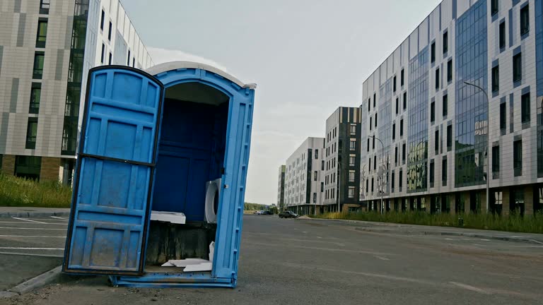  Loogootee, IN Portable Potty Rental Pros
