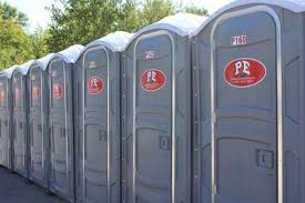 Best Long-Term Portable Toilet Rental  in Loogootee, IN